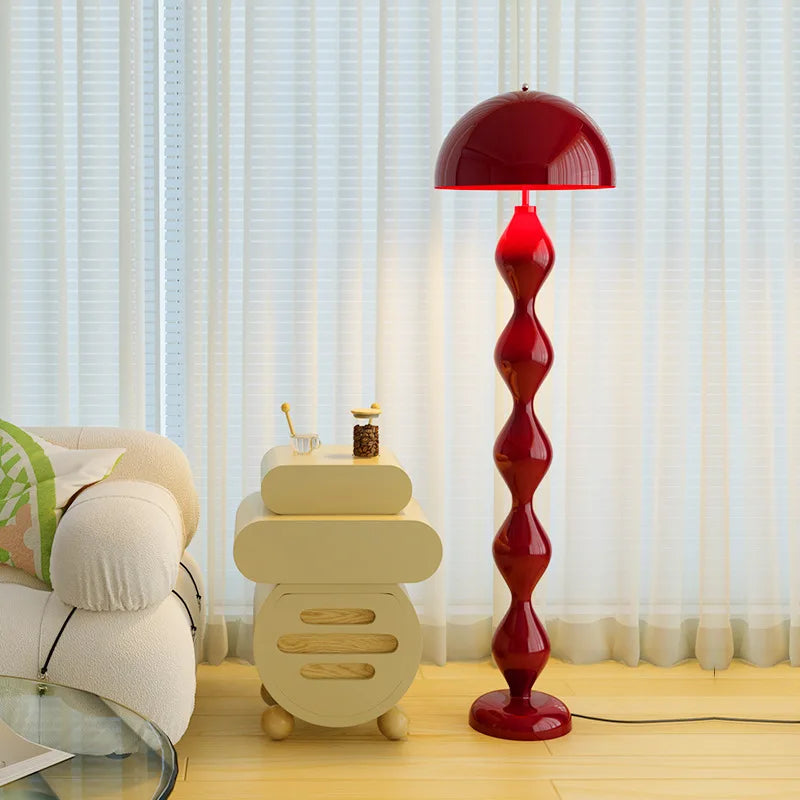 Lampadaire champignon métal Bolo en situation dans un salon