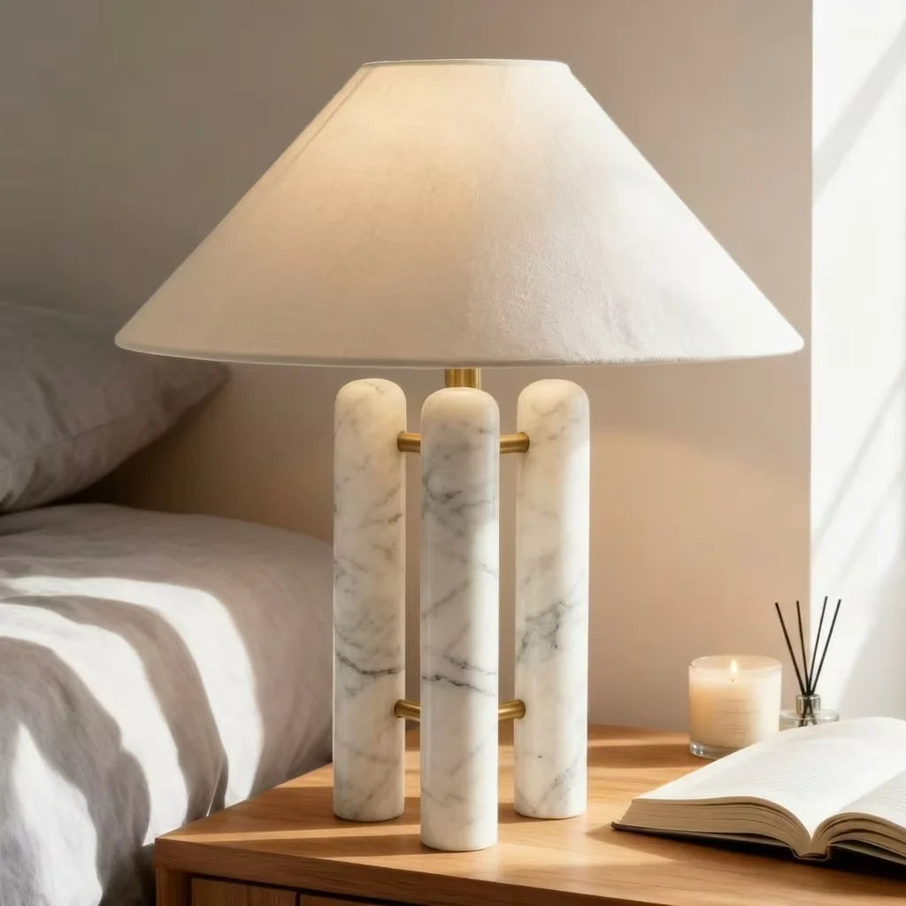 Lampe Marbo, détail du pied en marbre