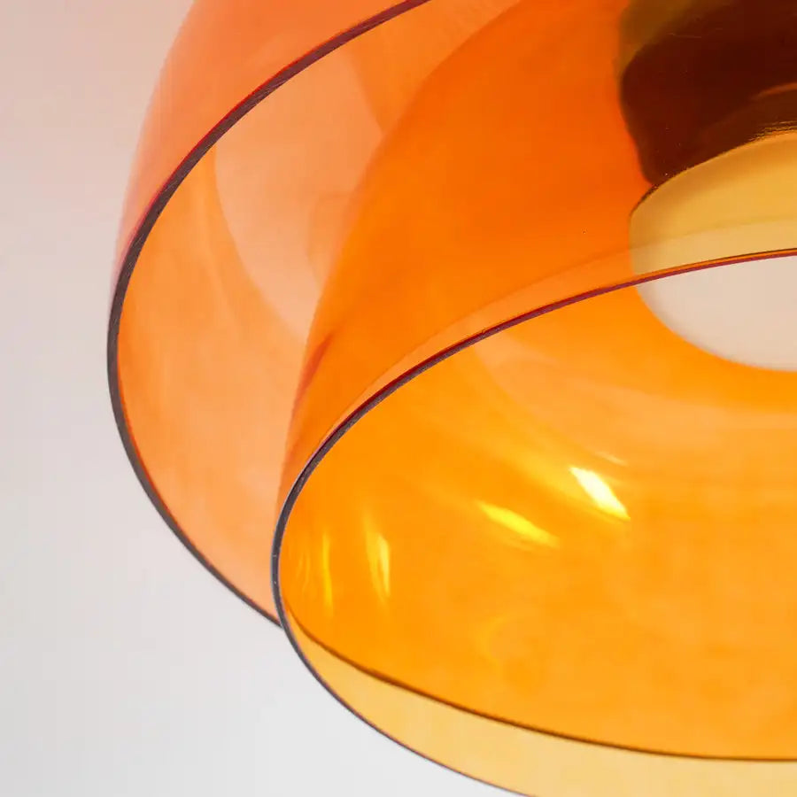 Plafonnier Cosmo, détail des disques de verre ambré